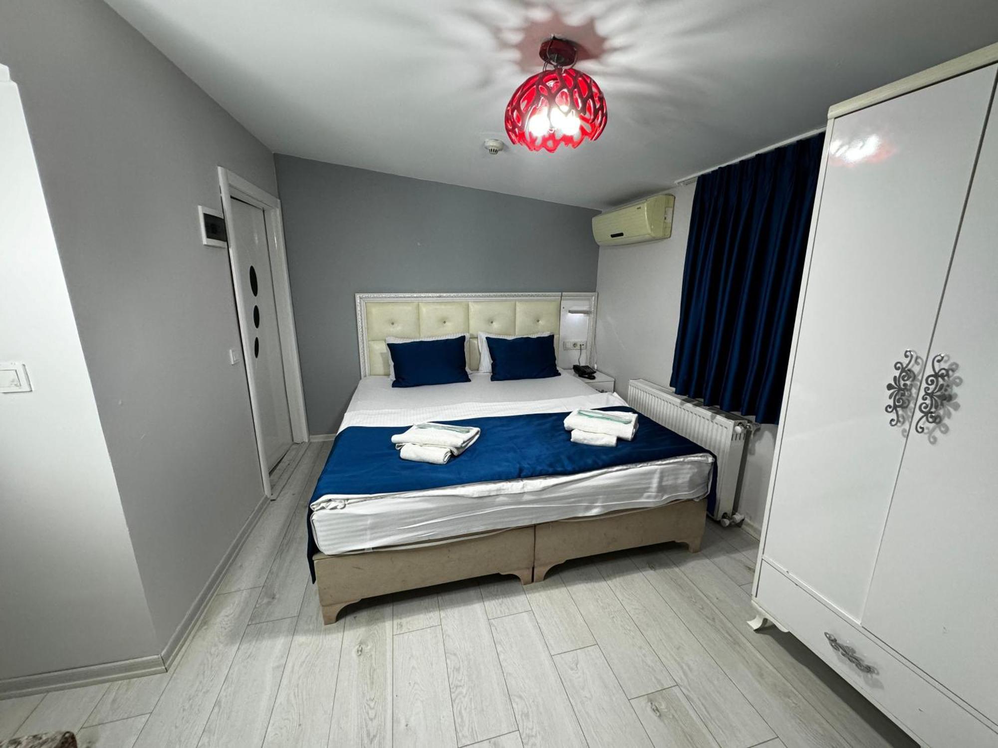 Taksim Istiklal Suites — Photos 1