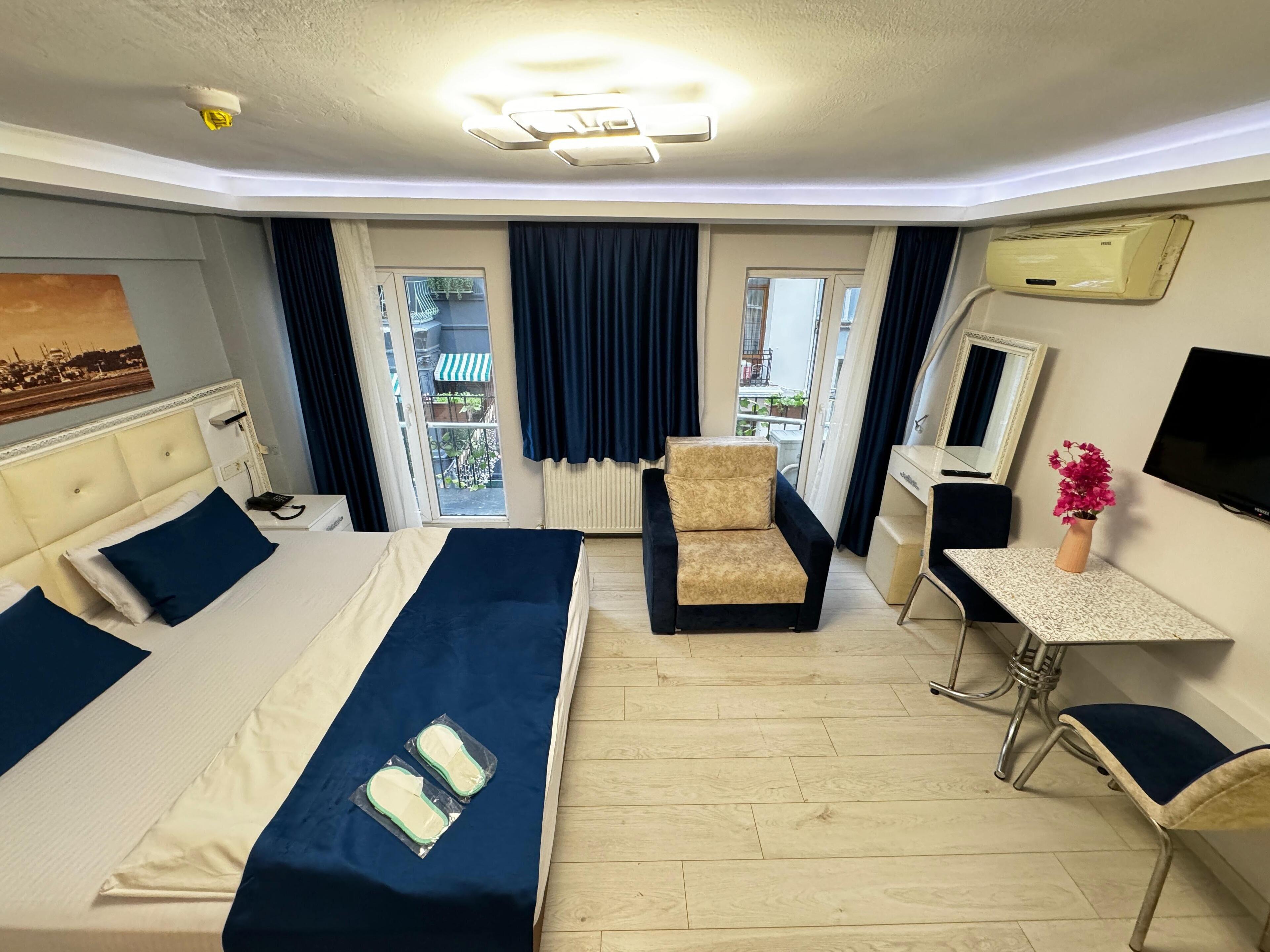 Taksim Istiklal Suites — Photos 3